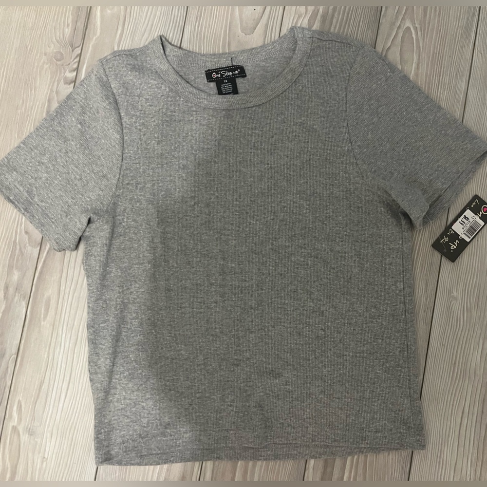 NWT One Step Up Gray Ribbed Tee